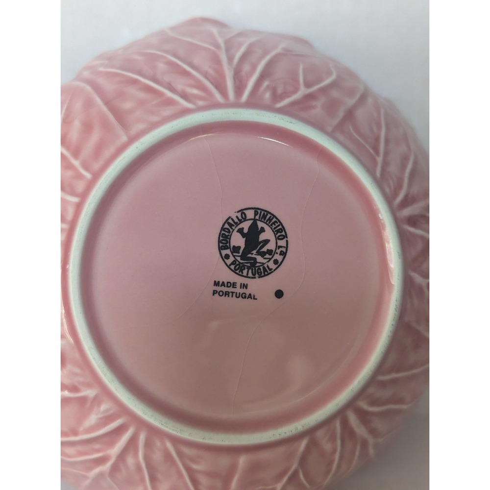 Bordallo Pinheiro of Portugal Hand-Made Earthenware Pink Cabbage Bowls 7" (3) - Picture 4 of 9